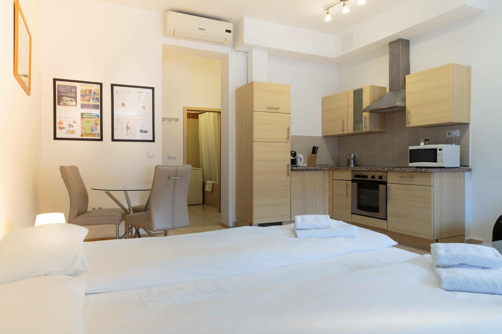 International Apartments Budapeszt Zewnętrze zdjęcie